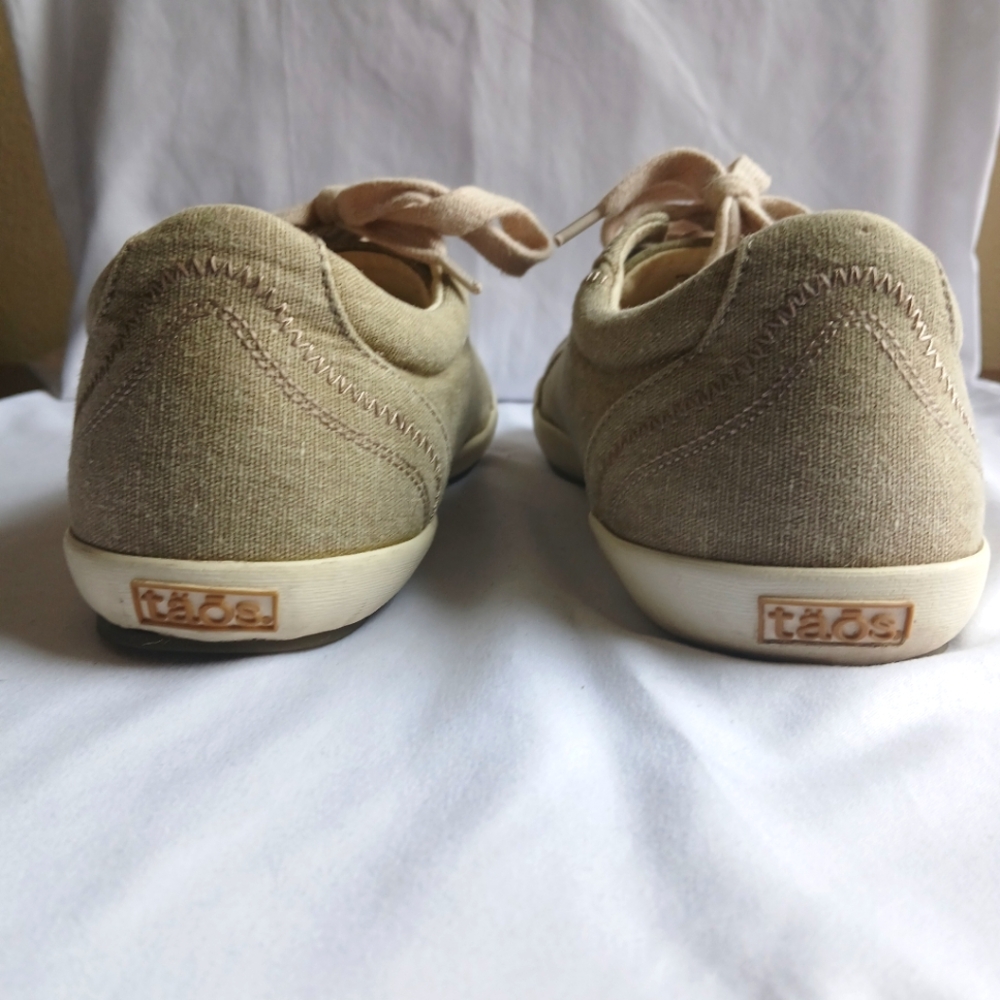 Taos Women's Canvas Sneakers 10W - Picture 4 of 6